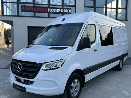 Белый Мерседес Sprinter, объемом двигателя 2.14 л и пробегом 437 тыс. км за 33000 $, фото 1 на Automoto.ua