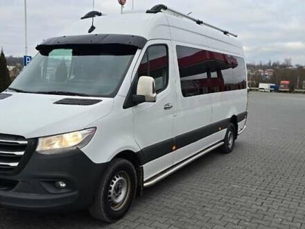 Белый Мерседес Sprinter, объемом двигателя 2.2 л и пробегом 600 тыс. км за 33000 $, фото 1 на Automoto.ua