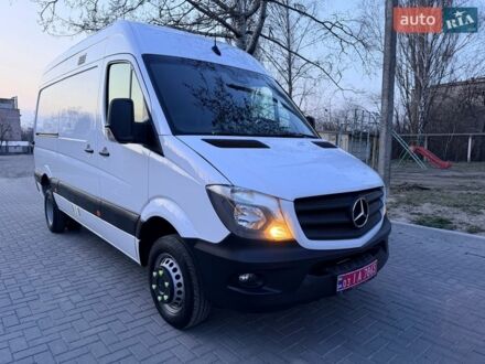 Белый Мерседес Sprinter, объемом двигателя 2.2 л и пробегом 256 тыс. км за 23800 $, фото 1 на Automoto.ua