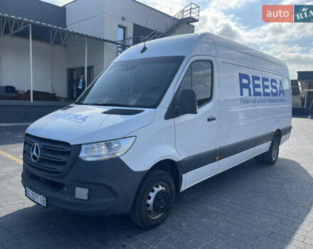 Белый Мерседес Sprinter, объемом двигателя 2.1 л и пробегом 184 тыс. км за 32500 $, фото 1 на Automoto.ua