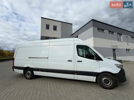 Белый Мерседес Sprinter, объемом двигателя 2.14 л и пробегом 210 тыс. км за 20499 $, фото 1 на Automoto.ua
