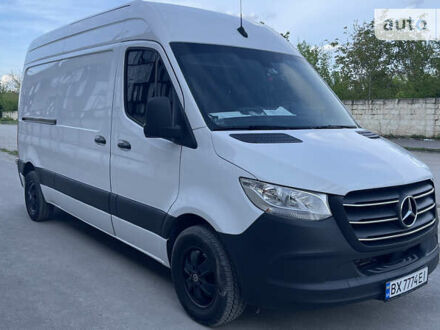 Білий Мерседес Sprinter, об'ємом двигуна 2.14 л та пробігом 235 тис. км за 24999 $, фото 1 на Automoto.ua