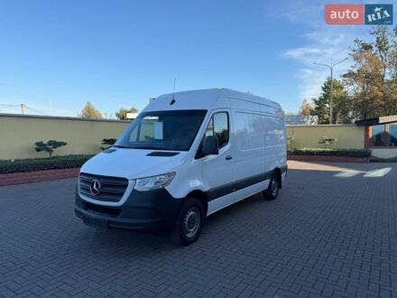 Белый Мерседес Sprinter, объемом двигателя 2.14 л и пробегом 334 тыс. км за 24500 $, фото 1 на Automoto.ua