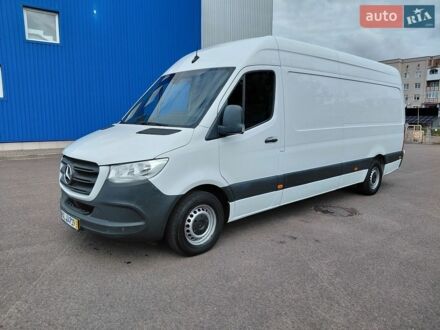 Белый Мерседес Sprinter, объемом двигателя 2.2 л и пробегом 290 тыс. км за 24700 $, фото 1 на Automoto.ua