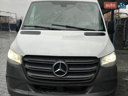 Білий Мерседес Sprinter, об'ємом двигуна 2.14 л та пробігом 573 тис. км за 22000 $, фото 1 на Automoto.ua