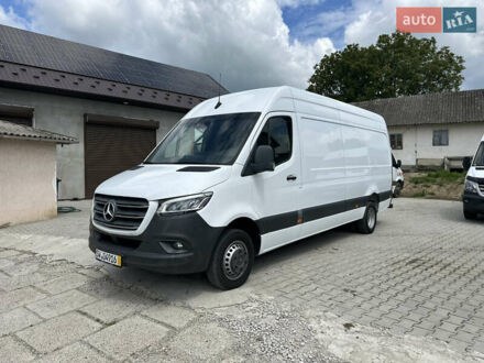 Мерседес Sprinter 2019 в Черновцах на Automoto.ua Белый Мерседес Sprinter, объемом двигателя 3 л и пробегом 330 тыс. км за 47589 $, фото 1 на Automoto.ua