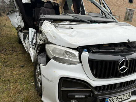 Білий Мерседес Sprinter, об'ємом двигуна 2.14 л та пробігом 450 тис. км за 14200 $, фото 1 на Automoto.ua