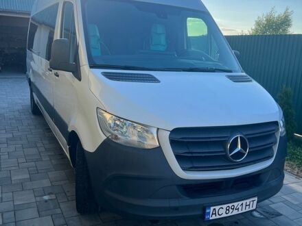 Белый Мерседес Sprinter, объемом двигателя 2.14 л и пробегом 337 тыс. км за 34000 $, фото 1 на Automoto.ua