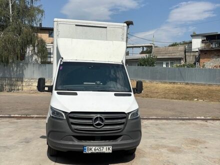 Белый Мерседес Sprinter, объемом двигателя 2.14 л и пробегом 355 тыс. км за 30000 $, фото 1 на Automoto.ua