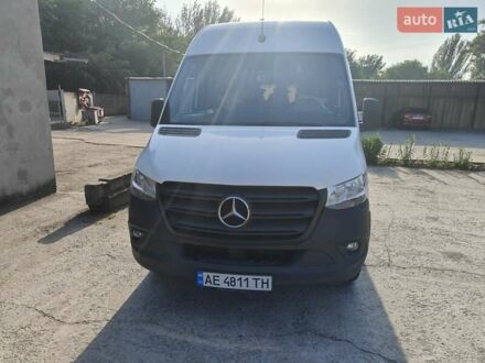 Белый Мерседес Sprinter, объемом двигателя 2.14 л и пробегом 398 тыс. км за 32000 $, фото 1 на Automoto.ua