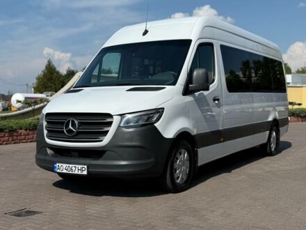 Белый Мерседес Sprinter, объемом двигателя 2.1 л и пробегом 340 тыс. км за 35000 $, фото 1 на Automoto.ua