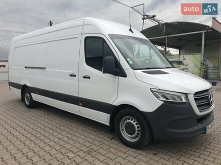 Мерседес Sprinter 2019 у Чернівцях на Automoto.ua Білий Мерседес Sprinter, об'ємом двигуна 0 л та пробігом 334 тис. км за 48046 $, фото 1 на Automoto.ua