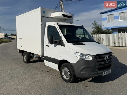 Белый Мерседес Sprinter, объемом двигателя 2.2 л и пробегом 243 тыс. км за 24400 $, фото 1 на Automoto.ua