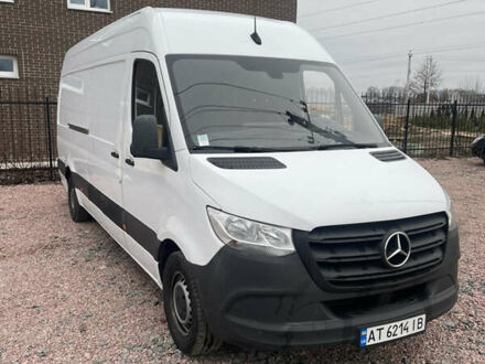 Білий Мерседес Sprinter, об'ємом двигуна 2.14 л та пробігом 350 тис. км за 28800 $, фото 1 на Automoto.ua