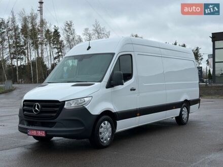 Белый Мерседес Sprinter, объемом двигателя 2.2 л и пробегом 281 тыс. км за 21850 $, фото 1 на Automoto.ua