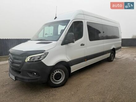 Белый Мерседес Sprinter, объемом двигателя 2.99 л и пробегом 693 тыс. км за 33000 $, фото 1 на Automoto.ua