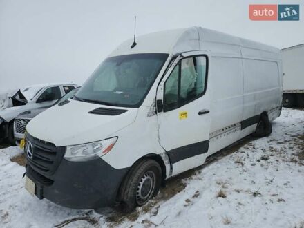 Белый Мерседес Sprinter, объемом двигателя 2.99 л и пробегом 210 тыс. км за 27800 $, фото 1 на Automoto.ua