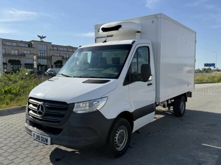 Белый Мерседес Sprinter, объемом двигателя 2.2 л и пробегом 243 тыс. км за 24400 $, фото 1 на Automoto.ua