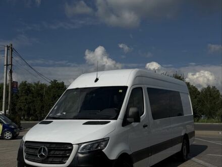 Белый Мерседес Sprinter, объемом двигателя 3 л и пробегом 500 тыс. км за 33316 $, фото 1 на Automoto.ua
