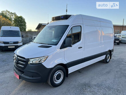 Белый Мерседес Sprinter, объемом двигателя 2.1 л и пробегом 270 тыс. км за 25500 $, фото 1 на Automoto.ua