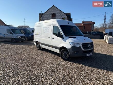 Белый Мерседес Sprinter, объемом двигателя 2.14 л и пробегом 318 тыс. км за 21900 $, фото 1 на Automoto.ua