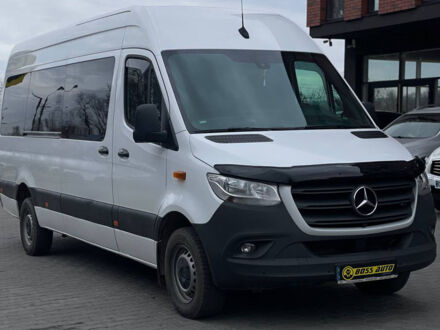 Белый Мерседес Sprinter, объемом двигателя 2.2 л и пробегом 161 тыс. км за 35800 $, фото 1 на Automoto.ua