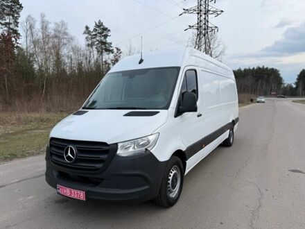 Белый Мерседес Sprinter, объемом двигателя 2.2 л и пробегом 173 тыс. км за 26000 $, фото 1 на Automoto.ua