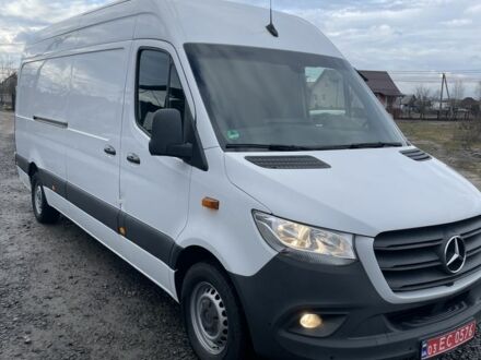 Белый Мерседес Sprinter, объемом двигателя 0.22 л и пробегом 254 тыс. км за 26372 $, фото 1 на Automoto.ua