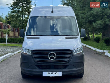 Мерседес Sprinter 2019 у Рівному на Automoto.ua Білий Мерседес Sprinter, об'ємом двигуна 2.2 л та пробігом 360 тис. км за 22900 $, фото 1 на Automoto.ua