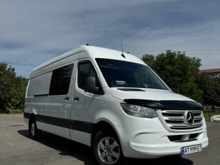 Белый Мерседес Sprinter, объемом двигателя 3 л и пробегом 491 тыс. км за 39999 $, фото 1 на Automoto.ua