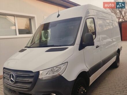 Белый Мерседес Sprinter, объемом двигателя 1.95 л и пробегом 272 тыс. км за 32500 $, фото 1 на Automoto.ua