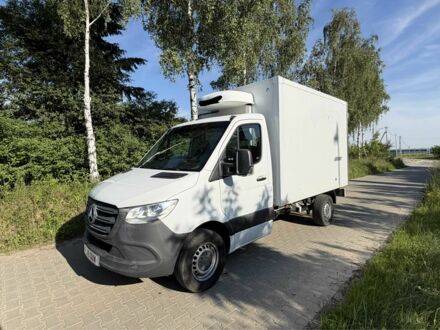 Белый Мерседес Sprinter, объемом двигателя 2.2 л и пробегом 243 тыс. км за 24500 $, фото 1 на Automoto.ua