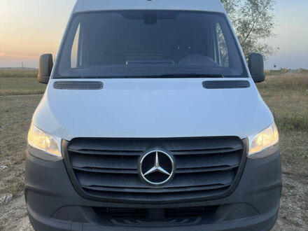 Мерседес Sprinter 2019 у Чернівцях на Automoto.ua Білий Мерседес Sprinter, об'ємом двигуна 2.14 л та пробігом 245 тис. км за 26700 $, фото 1 на Automoto.ua