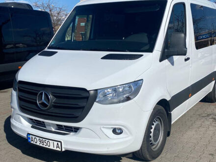 Белый Мерседес Sprinter, объемом двигателя 2.14 л и пробегом 177 тыс. км за 34500 $, фото 1 на Automoto.ua