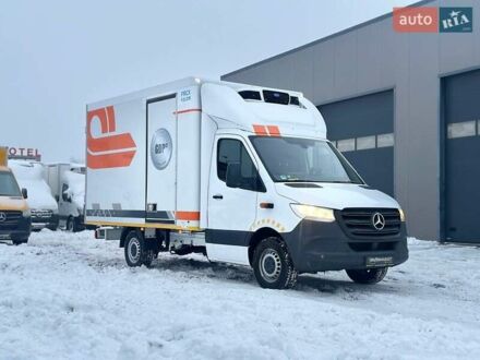 Белый Мерседес Sprinter, объемом двигателя 2.2 л и пробегом 166 тыс. км за 26800 $, фото 1 на Automoto.ua