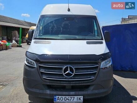 Белый Мерседес Sprinter, объемом двигателя 2.14 л и пробегом 266 тыс. км за 30999 $, фото 1 на Automoto.ua