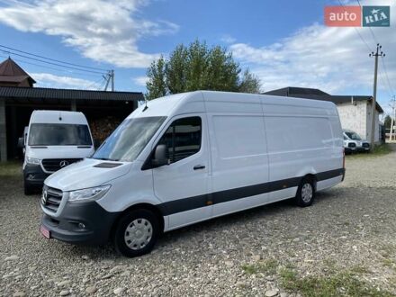 Белый Мерседес Sprinter, объемом двигателя 2.2 л и пробегом 198 тыс. км за 27999 $, фото 1 на Automoto.ua