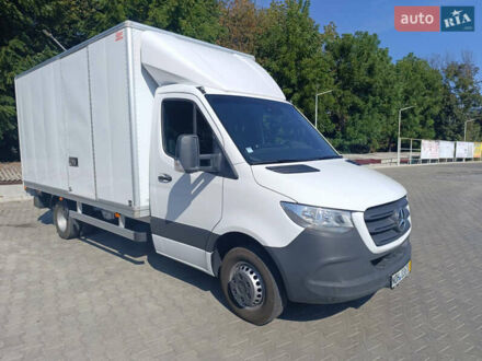 Белый Мерседес Sprinter, объемом двигателя 2.99 л и пробегом 241 тыс. км за 41825 $, фото 1 на Automoto.ua