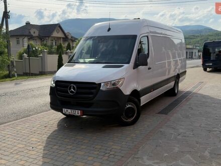 Белый Мерседес Sprinter, объемом двигателя 2.2 л и пробегом 174 тыс. км за 39999 $, фото 1 на Automoto.ua