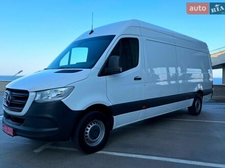 Белый Мерседес Sprinter, объемом двигателя 2.2 л и пробегом 288 тыс. км за 25900 $, фото 1 на Automoto.ua