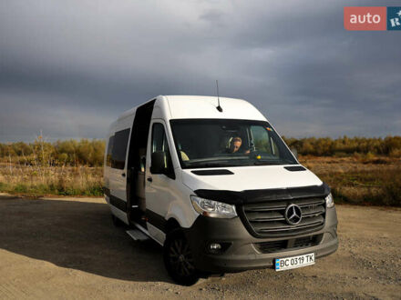 Белый Мерседес Sprinter, объемом двигателя 1.95 л и пробегом 270 тыс. км за 59900 $, фото 1 на Automoto.ua