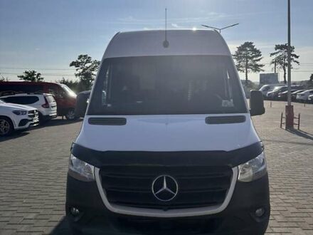 Белый Мерседес Sprinter, объемом двигателя 2.14 л и пробегом 204 тыс. км за 29900 $, фото 1 на Automoto.ua