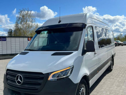 Білий Мерседес Sprinter, об'ємом двигуна 2.99 л та пробігом 306 тис. км за 39990 $, фото 1 на Automoto.ua