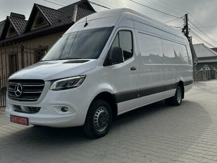 Белый Мерседес Sprinter, объемом двигателя 2.99 л и пробегом 373 тыс. км за 62700 $, фото 1 на Automoto.ua
