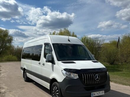 Білий Мерседес Sprinter, об'ємом двигуна 2.99 л та пробігом 315 тис. км за 51000 $, фото 1 на Automoto.ua