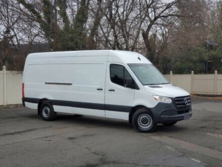 Белый Мерседес Sprinter, объемом двигателя 2 л и пробегом 32 тыс. км за 13000 $, фото 1 на Automoto.ua