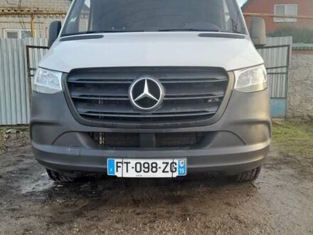 Белый Мерседес Sprinter, объемом двигателя 1.95 л и пробегом 214 тыс. км за 24900 $, фото 1 на Automoto.ua