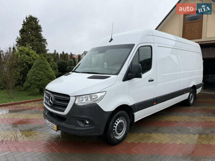 Белый Мерседес Sprinter, объемом двигателя 2.2 л и пробегом 308 тыс. км за 24499 $, фото 1 на Automoto.ua