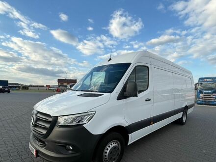Білий Мерседес Sprinter, об'ємом двигуна 2.99 л та пробігом 171 тис. км за 57916 $, фото 1 на Automoto.ua