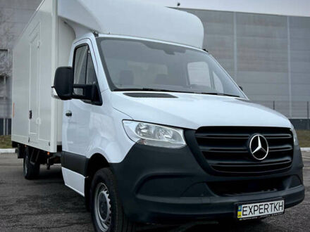 Мерседес Sprinter 2020 в Киеве на Automoto.ua Белый Мерседес Sprinter, объемом двигателя 2.2 л и пробегом 111 тыс. км за 34999 $, фото 1 на Automoto.ua